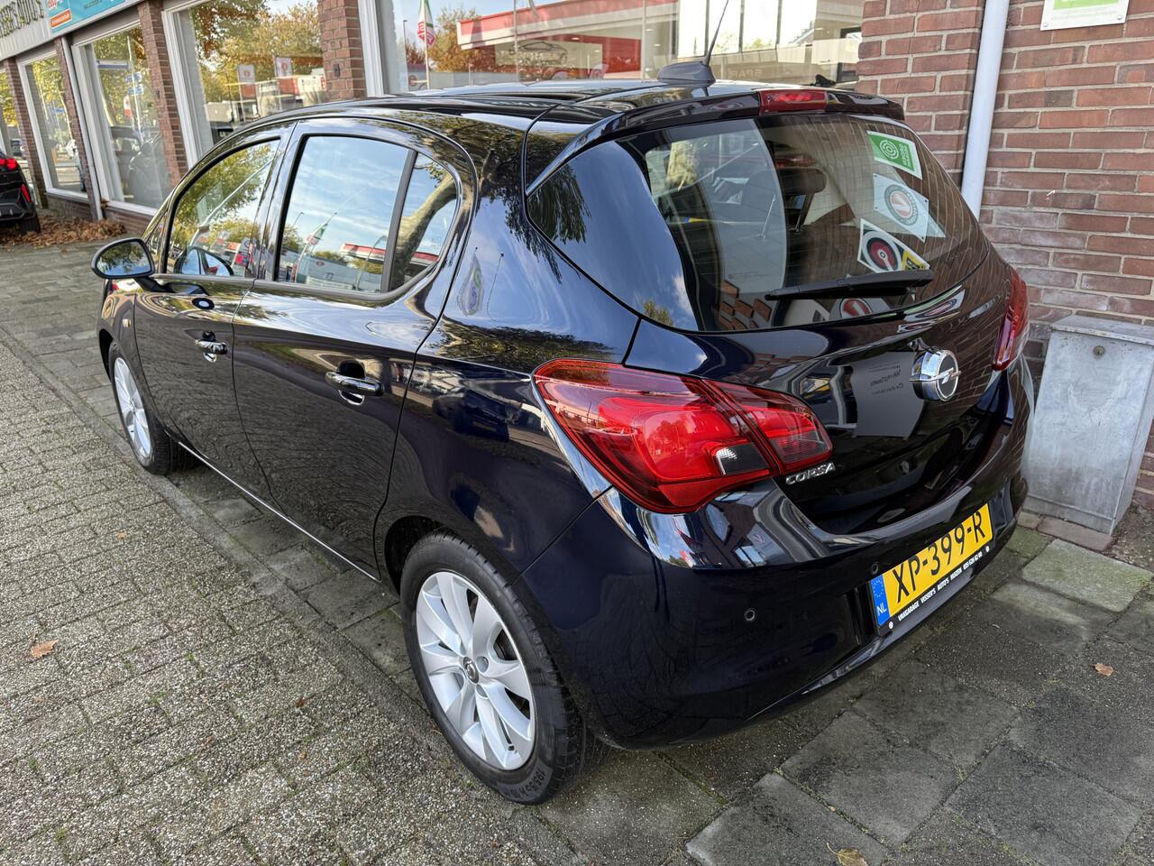 Opel CORSA 1.4 Favourite | navigatie | airco | lichtmatelen wielen |