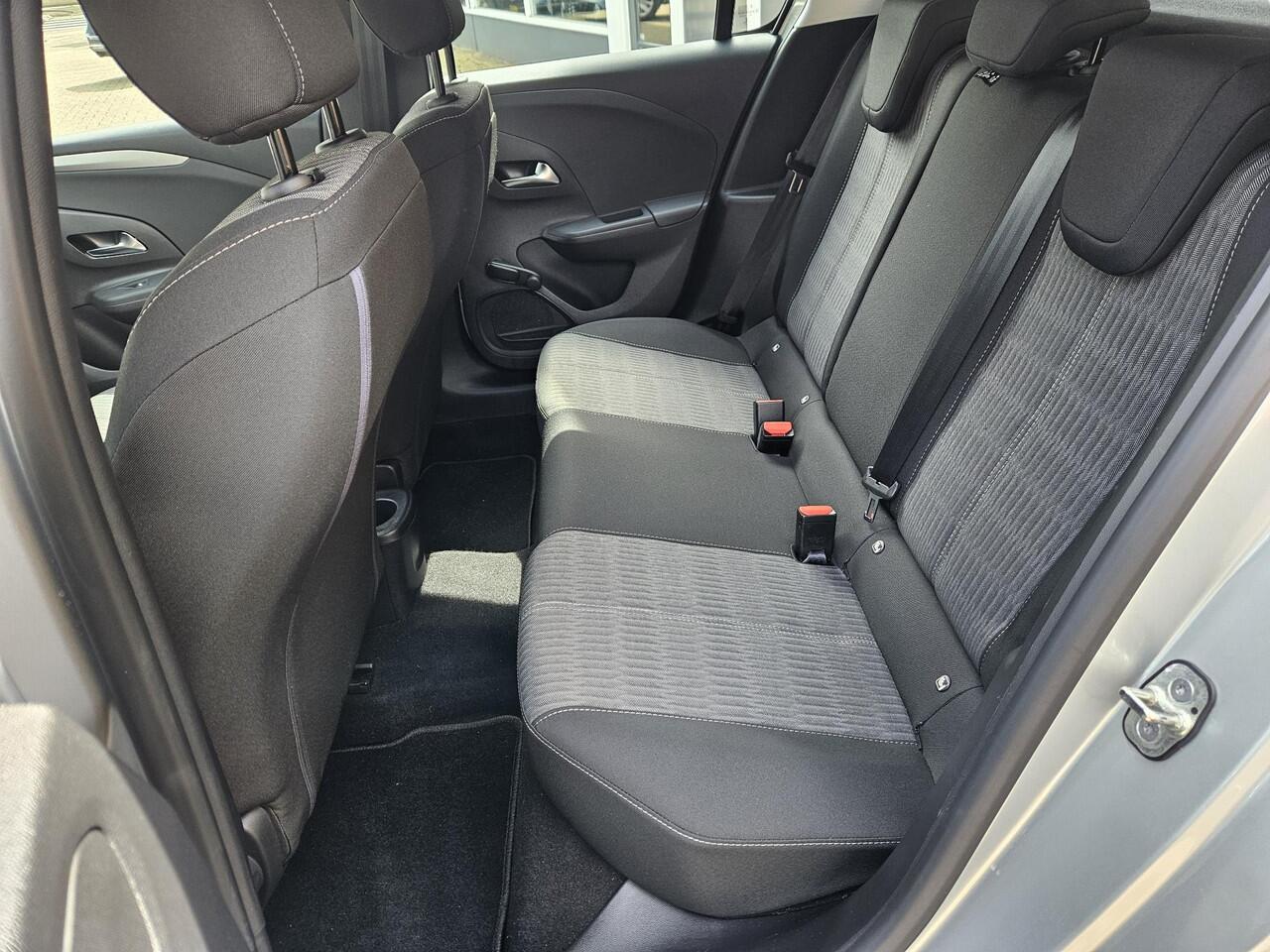 Opel CORSA 1.2 Edition / Airco/ Navigatie/ Cruise/ Apple carplay/ LMV