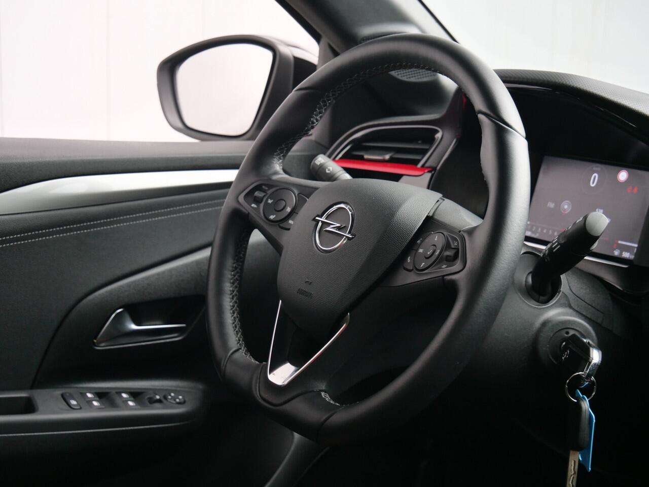 Opel CORSA 1.2 Turbo GS Line 100pk Apple Carplay / DAB / 16 Inch