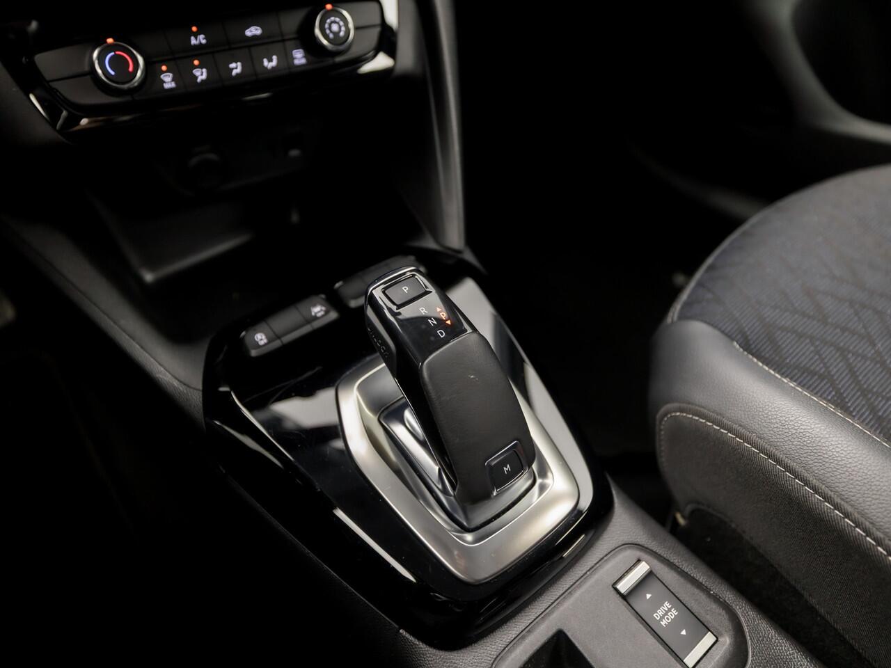 Opel CORSA 1.2 Elegance Automaat (VIRTUAL COCKPIT, APPLE CARPLAY, GROOT NAVI, LEDER, SPORTSTOELEN, LM VELGEN, LED KOPLAMPEN, CRUISE, NIEUWE APK, NIEUWSTAAT)