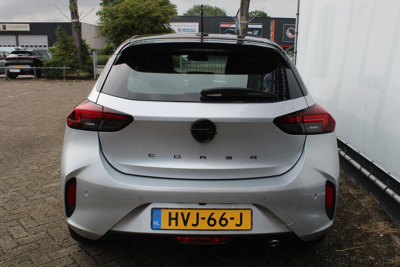 Opel CORSA 1.2 Turbo GS Stuur + Stoel verwarming l Cruise control l Navigatie l AppleCarPlay/AndroidAuto l Parkeercamera l voor en achter sensoren l Dodehoek detectie l VDL auto