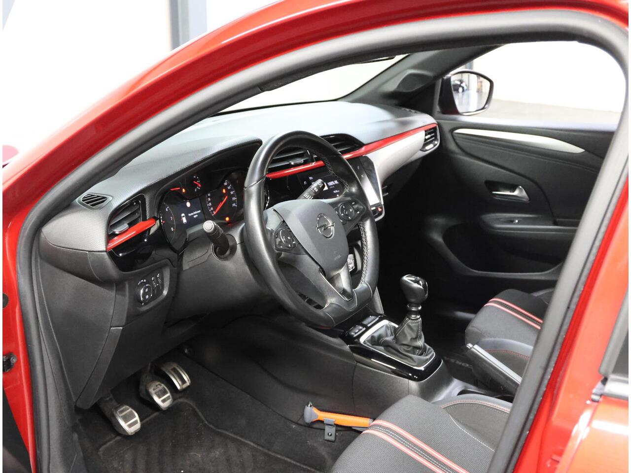 Opel CORSA 100PK GS Line | 1ste eigenaar | AppleCarPlay/Android | LED lampen | Airco | Cruise Control | DAB Radio | 16"LMV | Isofix |