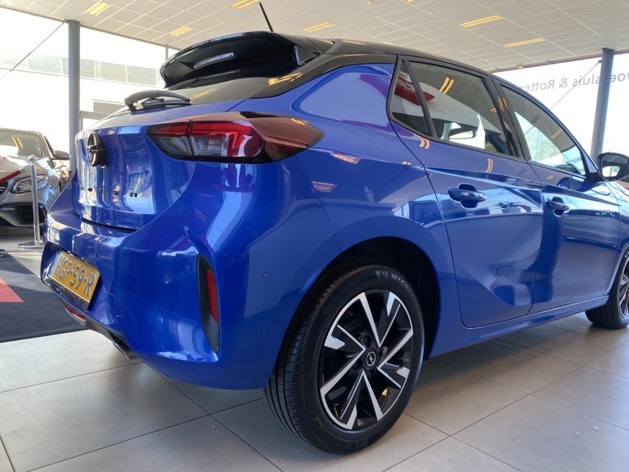 Opel CORSA 1.2 Turbo GS,Apple Carplay Android/Auto,Achteruitrijcamera,Airco,Cruisecontrol,V&A Sensoren,Park Pilot,Bleutooth met Spraakbediening,Two Tone Lak,16 Inch Lmv