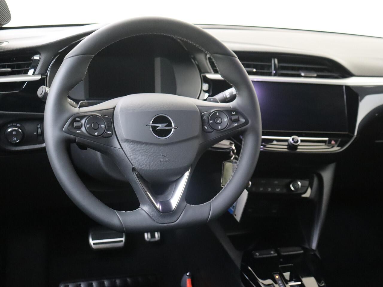 Opel CORSA 1.2 Turbo Hybrid GS | Navigatie by App | Climate Control | Camera en Parkeerhulp Achter |