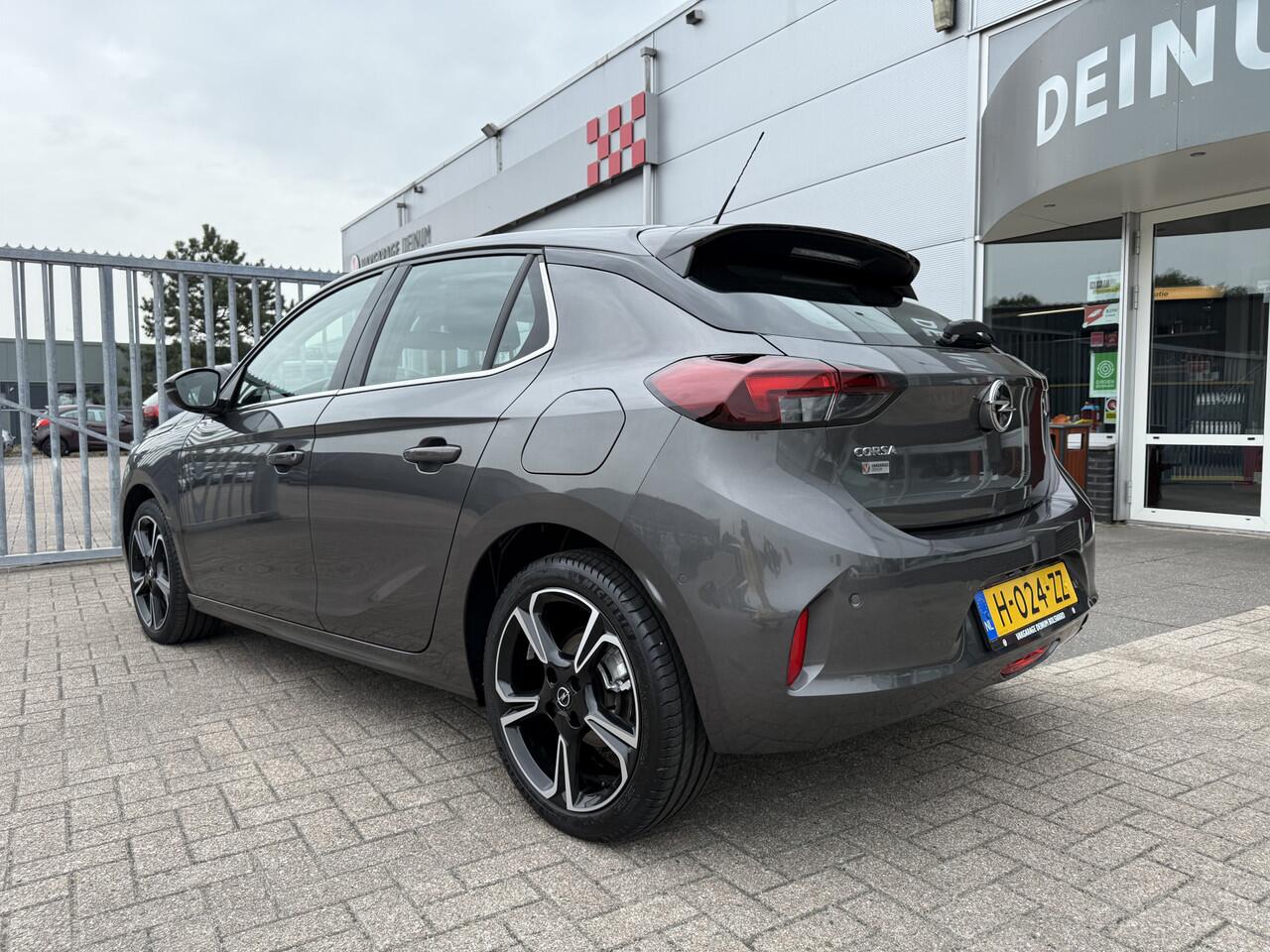 Opel CORSA 1.2 5-deurs Elegance Panoramadak, Navigatie, Comf.intr, LED verl, etc..