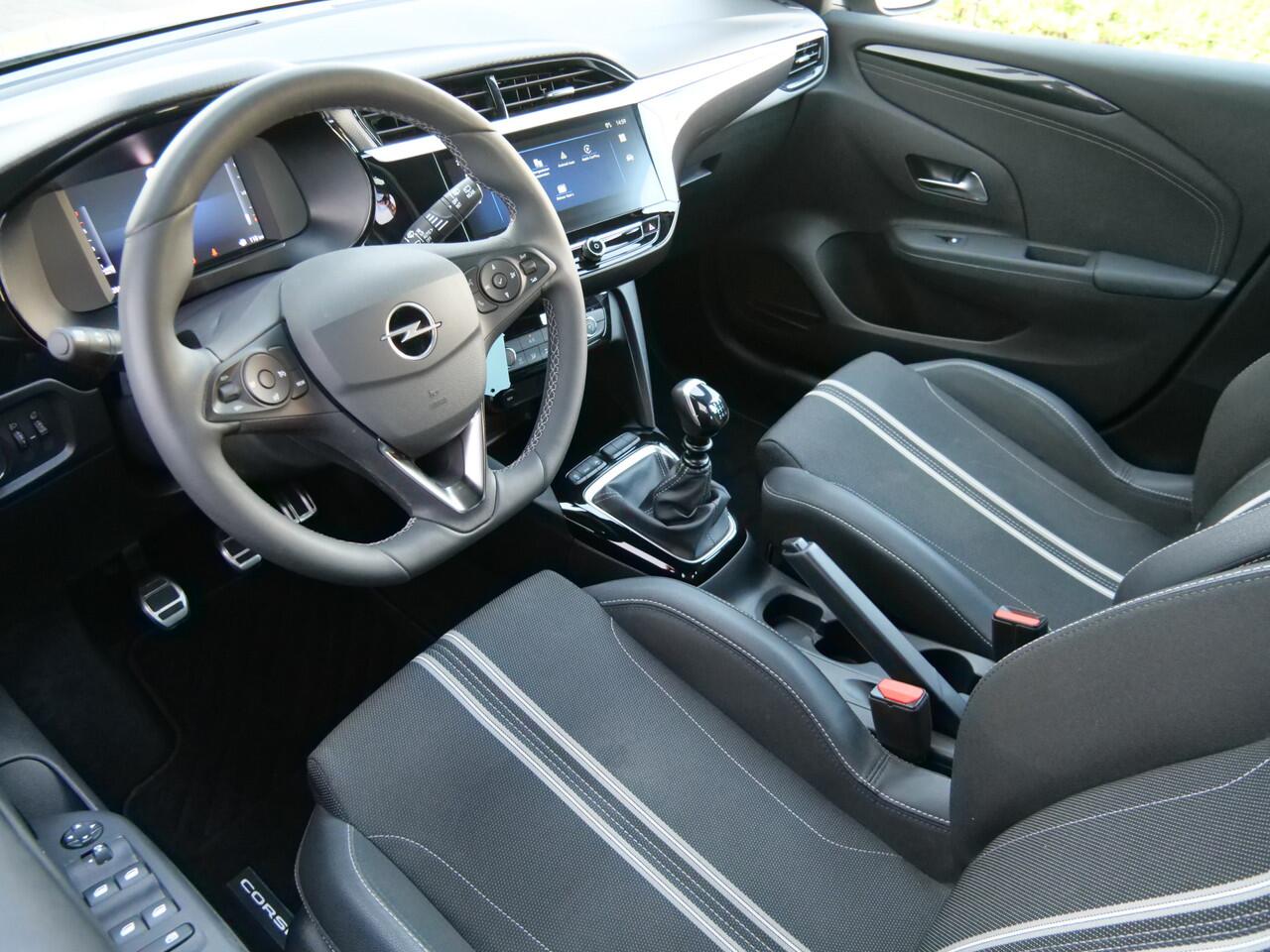 Opel CORSA 1.2 Turbo 101pk GS Airco / Apple Carplay / LED-koplampen