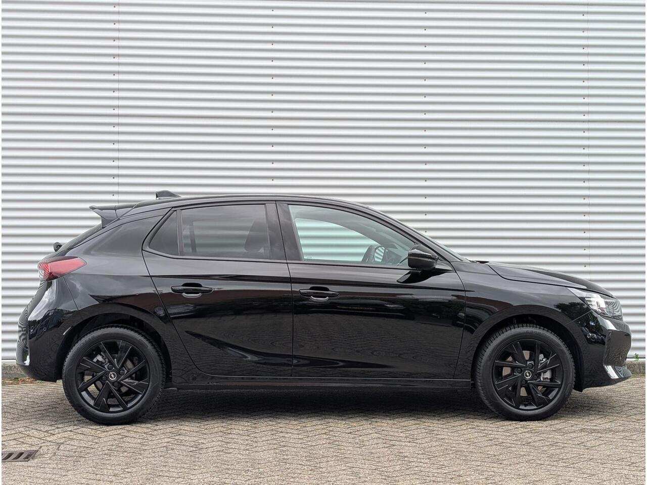 Opel CORSA GS 1.2 Turbo 100pk EAT8 | LED MATRIX | 180° CAMERA + SENSOREN | NAVI PRO | CLIMATE CONTROL | STOEL + STUURVERWARMING | ISOFIX | DAB+ |