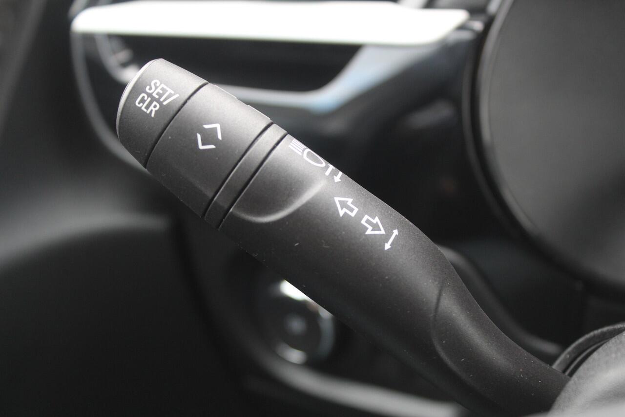 Opel CORSA 1.2 Turbo Edition Start- stop knop l Cruise control l Navigatie l AppleCarPlay/AndroidAuto l Parkeer camera I VDL auto