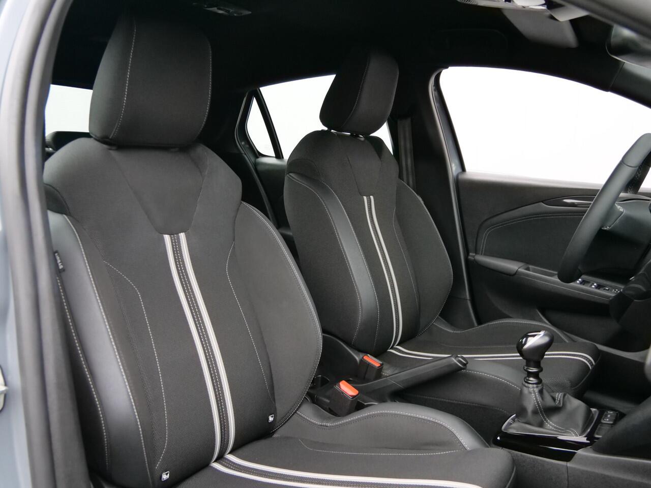 Opel CORSA 1.2 Turbo 100 Pk GS line Apple Carplay / DAB / Camera