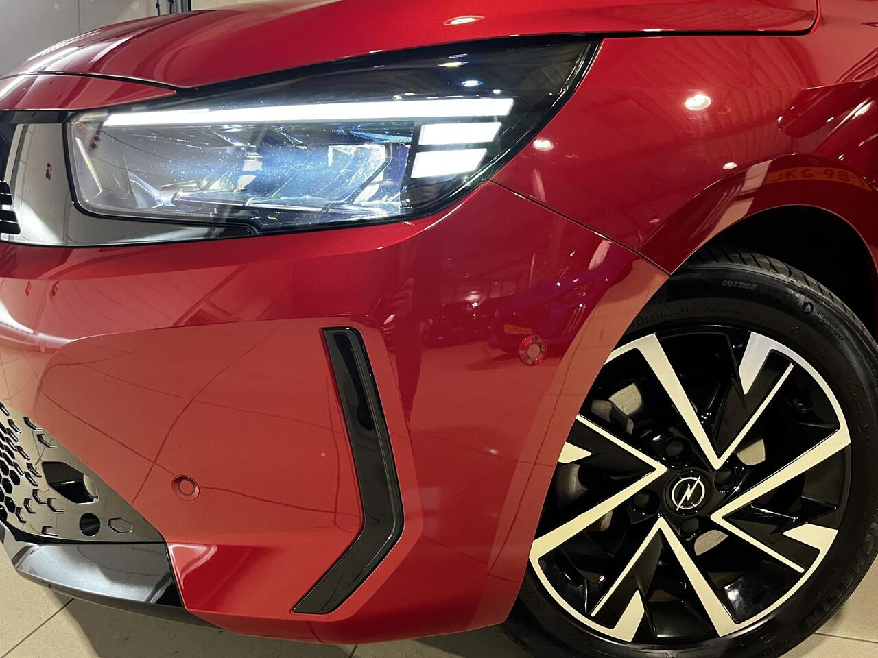 Opel CORSA GS 1.2 Hybrid 110pk e-DCT | TWO-TONE! | 180° CAMERA | APPLE CARPLAY / ANDROID AUTO | STOEL + STUURVERW. | ISOFIX | DAKSPOILER | KEYLESS START |