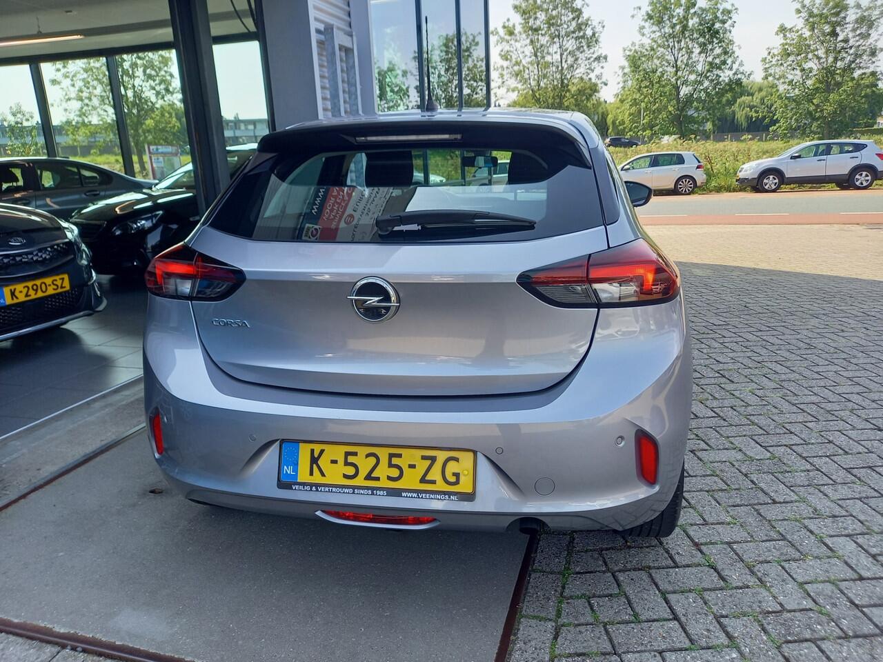Opel CORSA 1.2 Edition - CARPLAY & ANDROID - PARKEERSENSOREN - LM VELGEN - AIRCO - CRUISE NL AUTO - 1 EIGENAAR