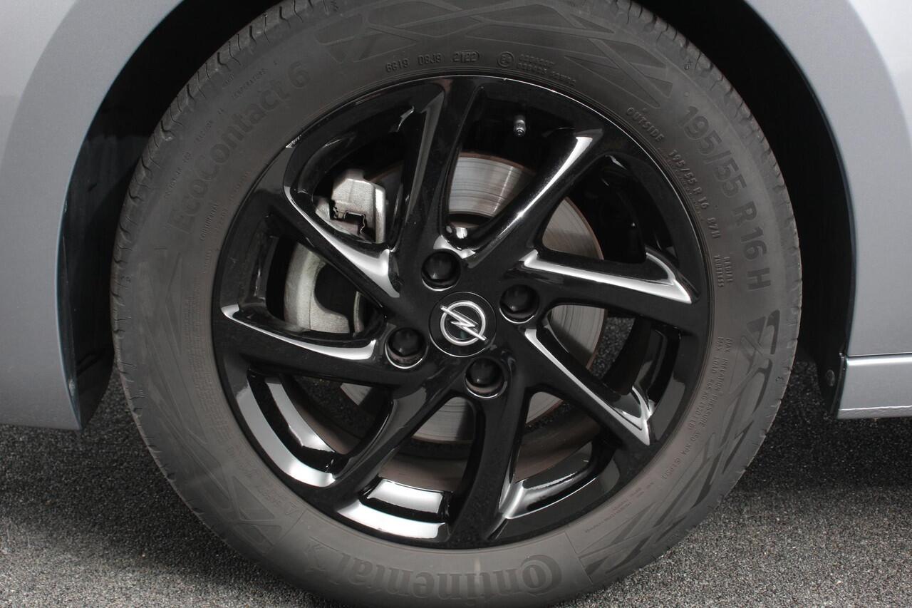 Opel CORSA 1.2 102pk GS Line Opel Corsa 1.2 GS Line | Navigatie | Apple Carplay/Android Auto | Airco | Cruise Control | Lichtmetalen velgen | Digitaal Dashboard | Sportstoelen