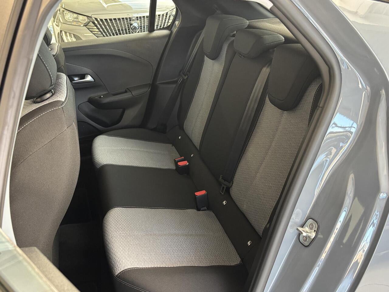 Opel CORSA 1.2 Turbo Hybrid Business Edition Automaat | Achteruitrijcamera | Dodehoekdetectie | Android auto / Apple carplay