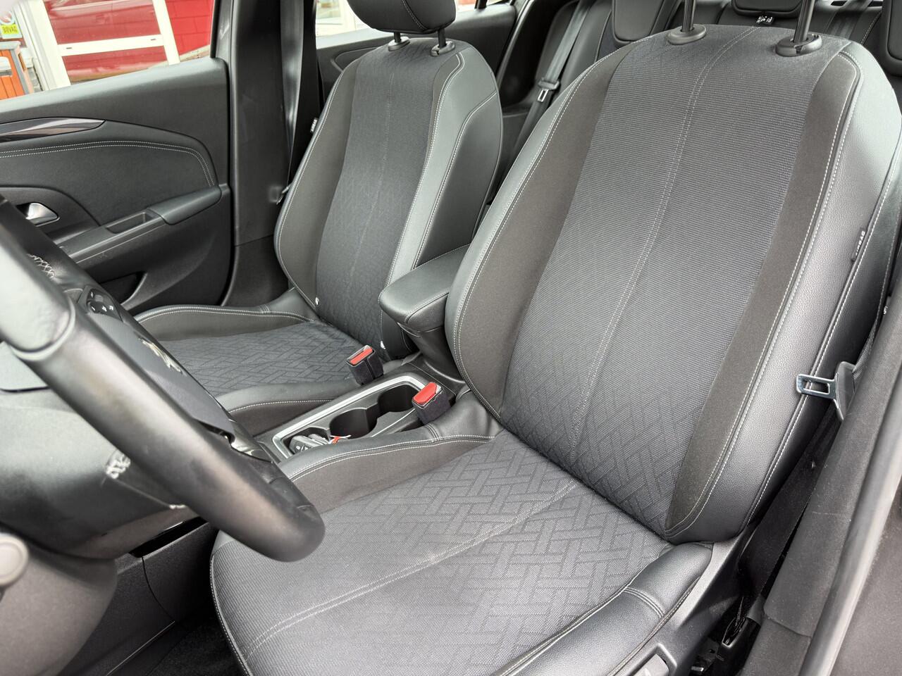 Opel CORSA 1.2 5-deurs Elegance Panoramadak, Navigatie, Comf.intr, LED verl, etc..