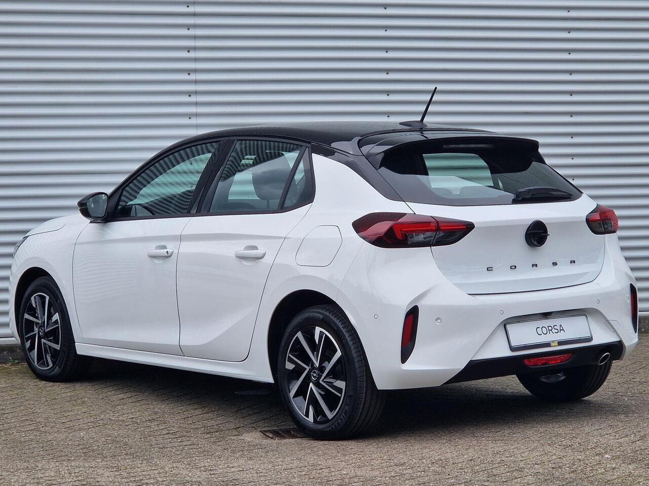 Opel CORSA GS 1.2 Turbo 100pk | ¤ 4.607 VOORDEEL | CLIMATE CONTROL | APPLE CARPLAY / ANDROID AUTO | CAMERA | PARKEERSENSOREN VOOR EN ACHTER | DODEHOEKDETECTIE |