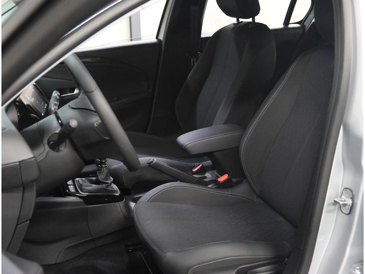 Opel CORSA 1.2 100PK Level 3 | 1ste eigenaar | AppleCarplay/AndroidAuto | Airco | Armsteun | Cruise Control | LM velgen | LED | Isofix | LAGE KM STAND! | Dealer Onderhouden! |