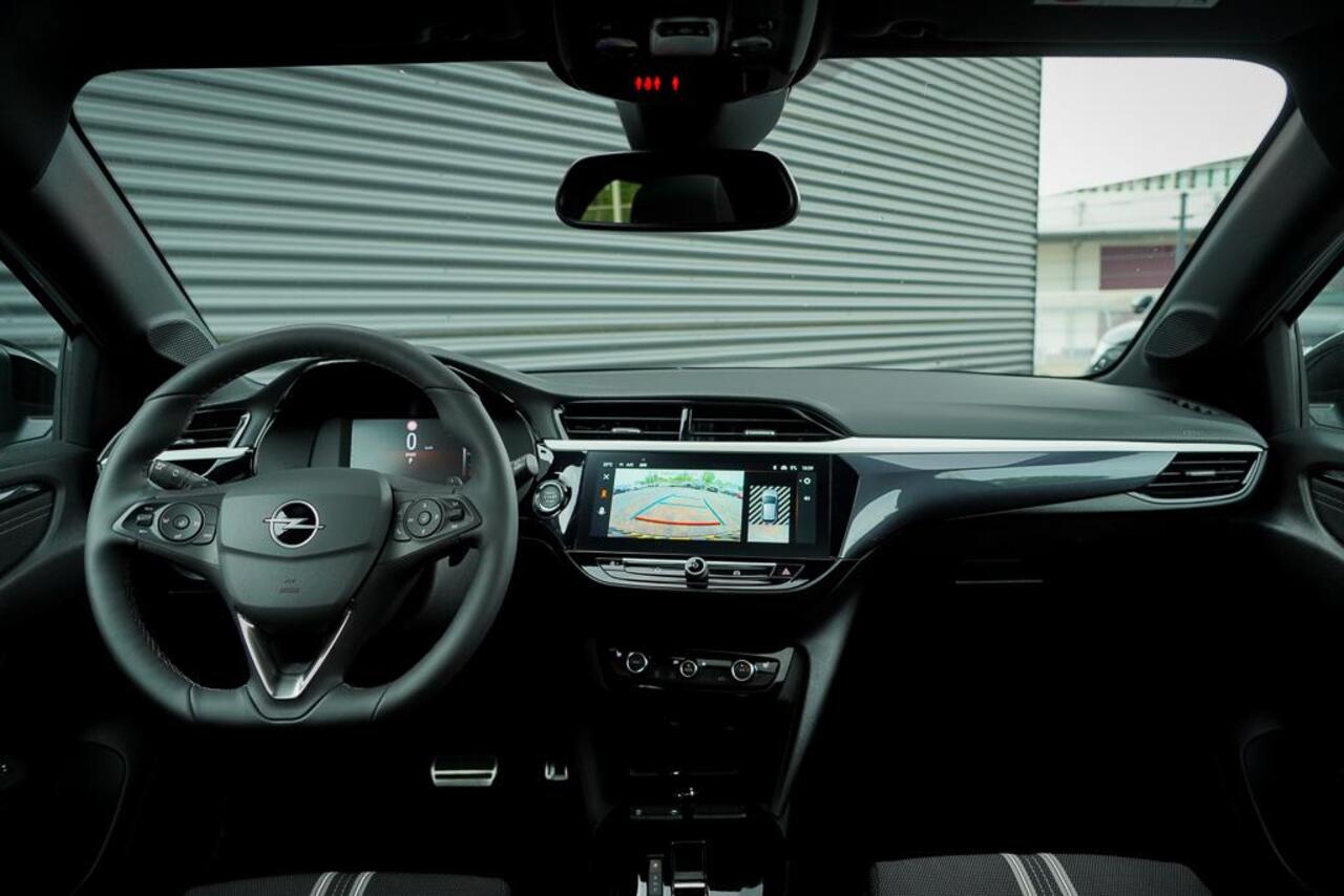 Opel CORSA 1.2 Turbo GS / Pano / Carplay / 130 PK / Stoelverwarming / Aut