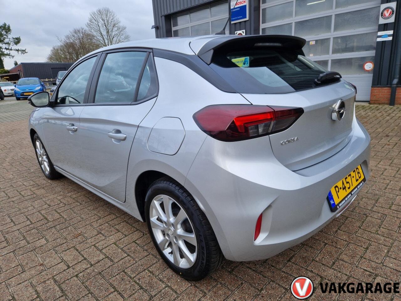 Opel CORSA 1.2 Edition