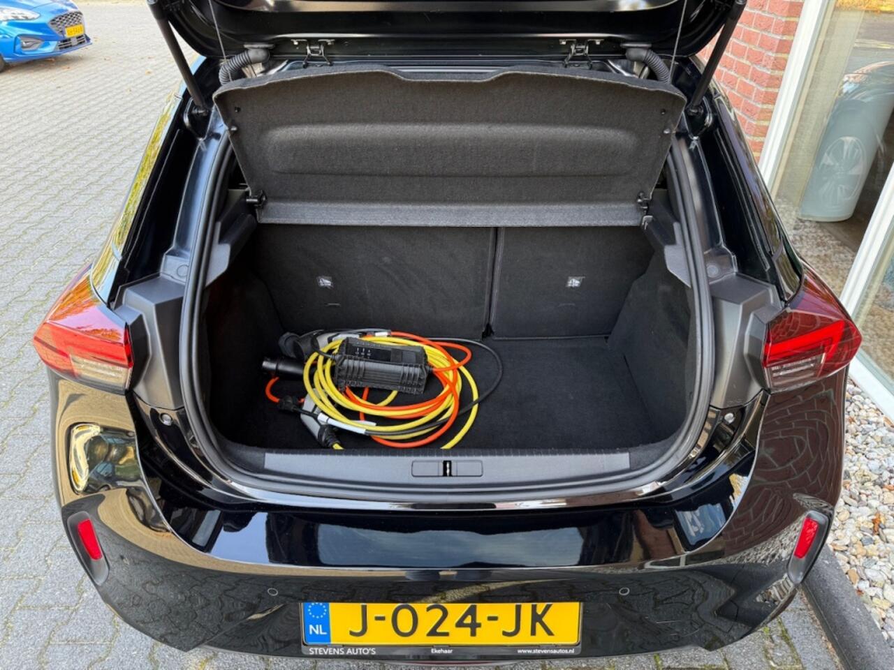 Opel CORSA GS Line 50 kWh 50kWh CARPLAY / ANDROID / PDC / LMV / CLIMA / CRU