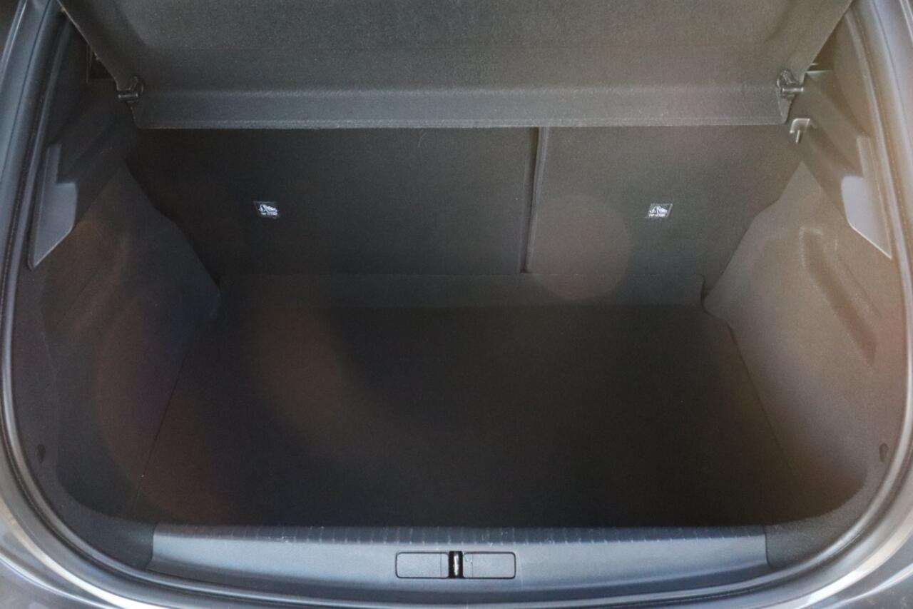 Opel CORSA 1.2 GS Line | Geen Import | Navi | Airco | Automaat