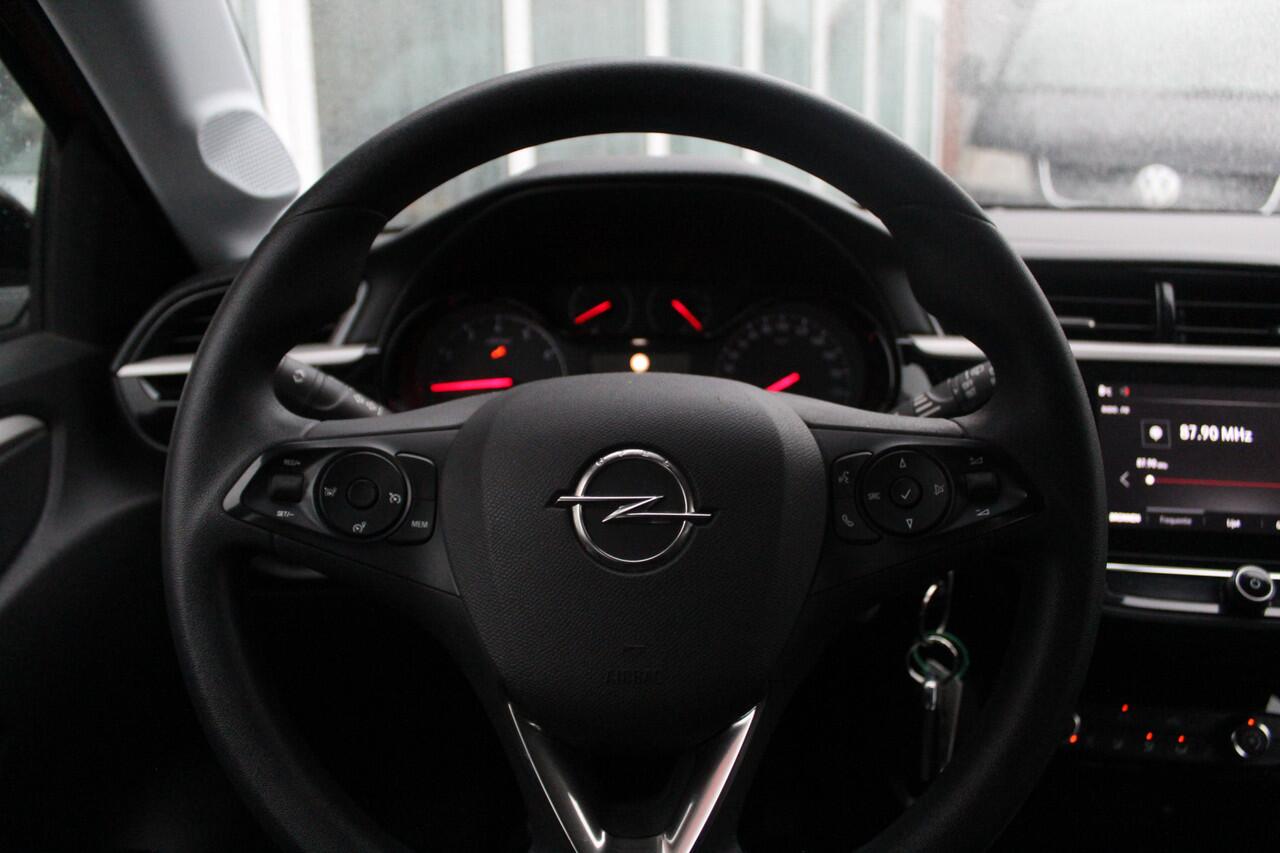 Opel CORSA 1.2 Edition//Camera//Carplay!!