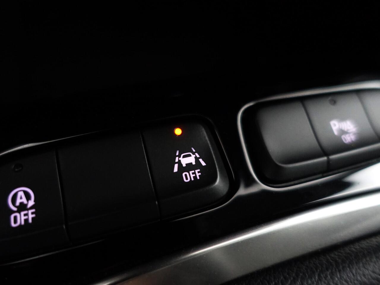 Opel CORSA 1.2 Edition- Park Assist, Lane Assist, Clima, Cruise, Privacy Glass, Comfort Interieur