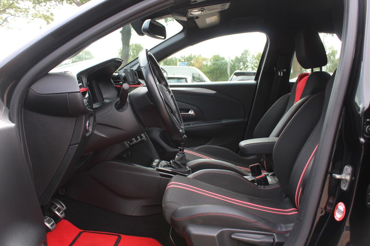 Opel CORSA 1.2 GS Line / Navigatie / Parkeerhulp achter / Keyless / 16'' / Getint glas / Climate Control / Apple CarPlay / Cruise Control