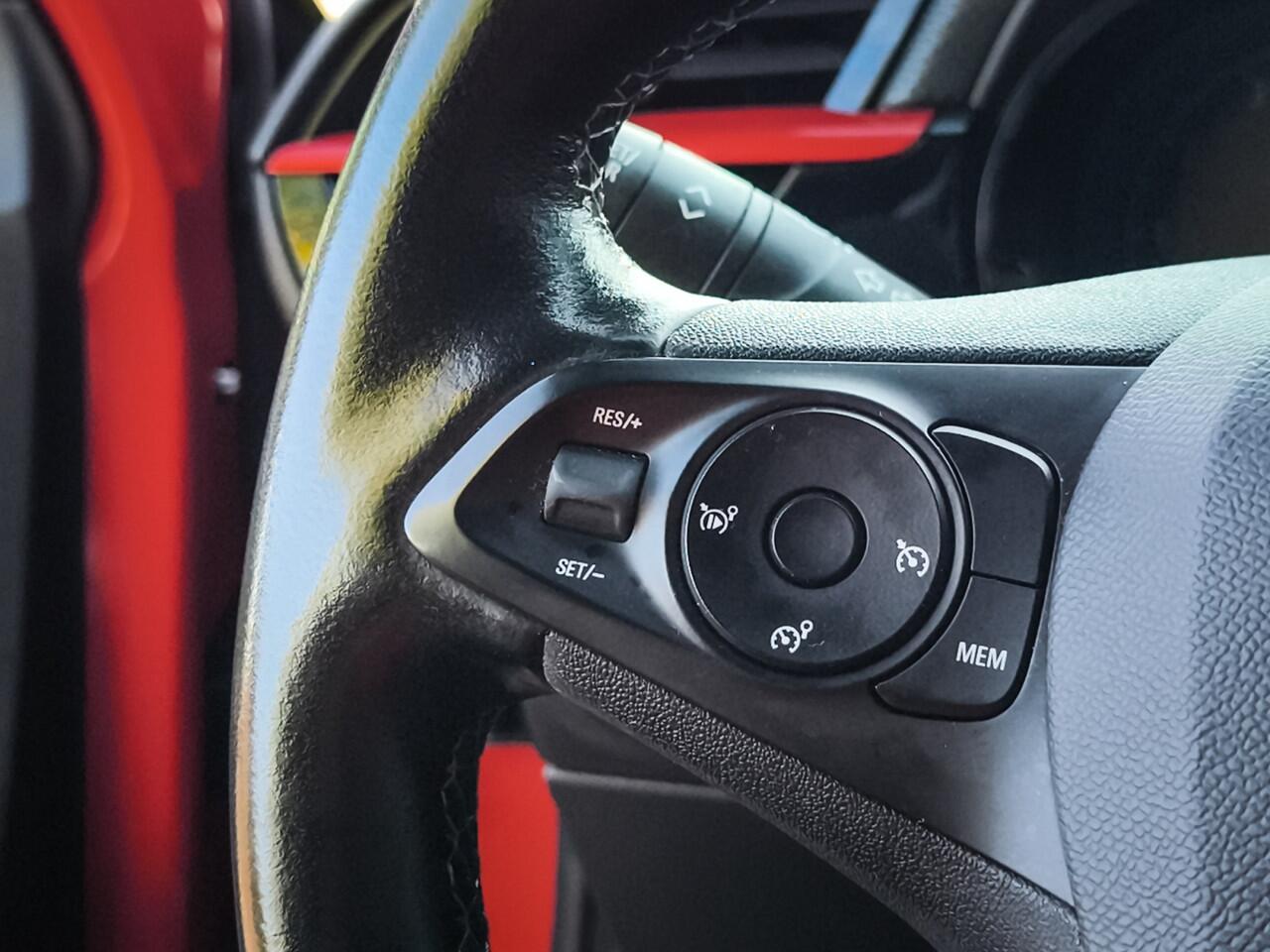 Opel CORSA 1.2 GS Line 1e-Eig. & Dealer-Onderh. BOVAG-Garantie..