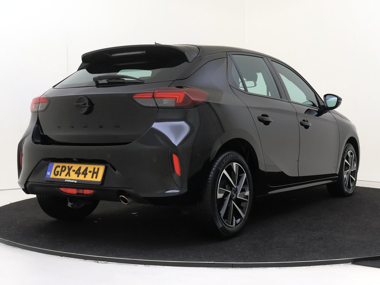 Opel CORSA 1.2 Turbo GS | Navigatie by App| Climate Control | Camera en Parkeerhulp Achter |