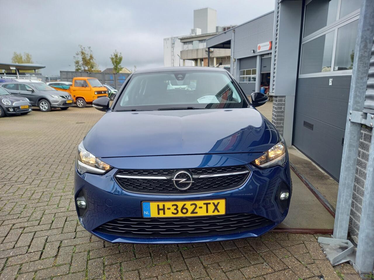 Opel CORSA 1.2 Edition - AIRCO - CRUISE - LM VELGEN - BLUETOOTH - NL AUTO -