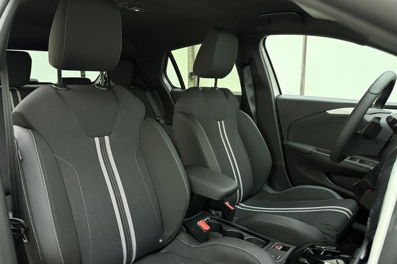 Opel CORSA 1.2 Turbo Hybrid GS | Navigatie | Camera | Lichtmetalen velgen | Keyless | Climate control | Parkeersensoren | LED verlichting