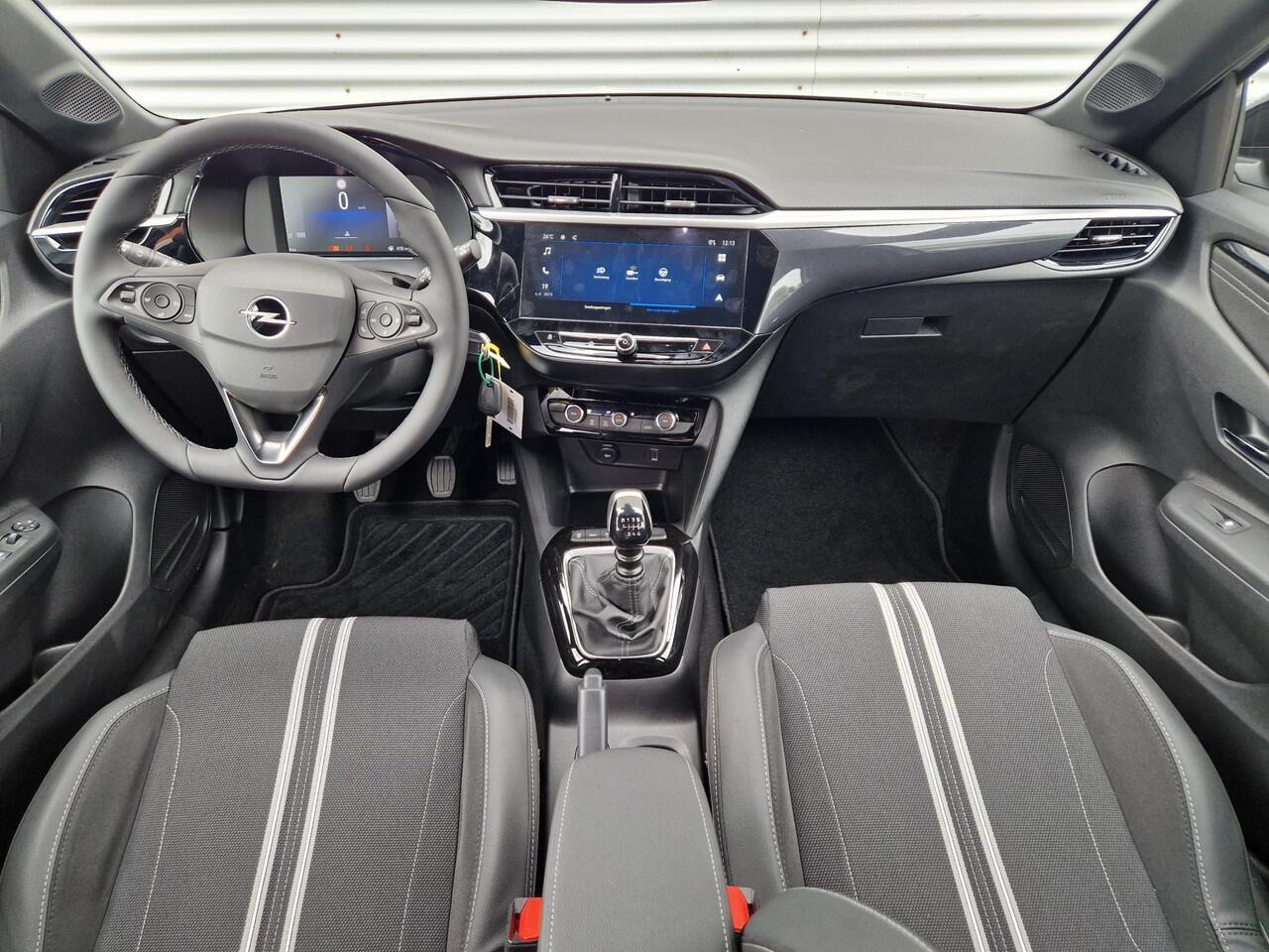 Opel CORSA GS 1.2 Turbo 100pk | ¤ 4.607 VOORDEEL | CLIMATE CONTROL | APPLE CARPLAY / ANDROID AUTO | CAMERA | PARKEERSENSOREN VOOR EN ACHTER | DODEHOEKDETECTIE |