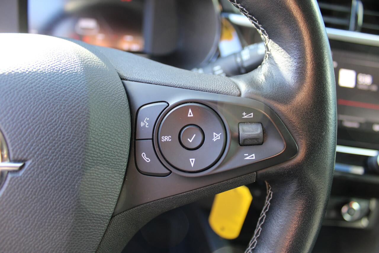 Opel CORSA 1.2 Edition | Winterpakket | Carplay | Lichtmetaal | Parkeersensoren achter | Privacy Glass