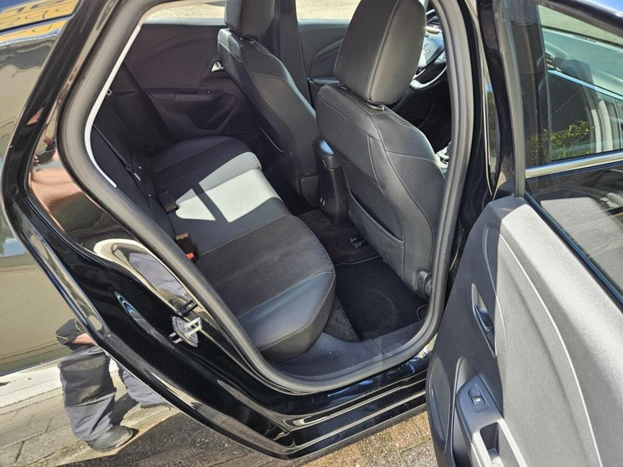 Opel CORSA 1.2 Edition