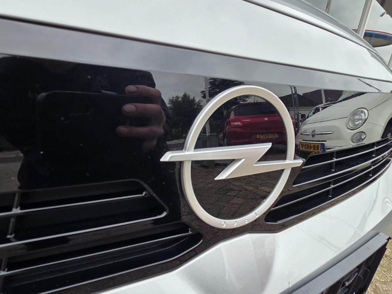 Opel CORSA 1.2 Edition