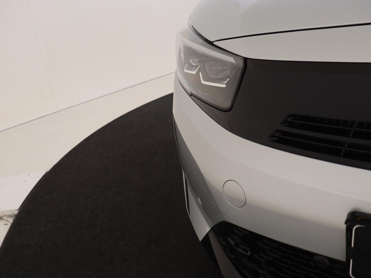 Opel CORSA 1.2 Turbo Hybrid GS | Navigatie by App | Climate Control | Camera en Parkeerhulp Achter |