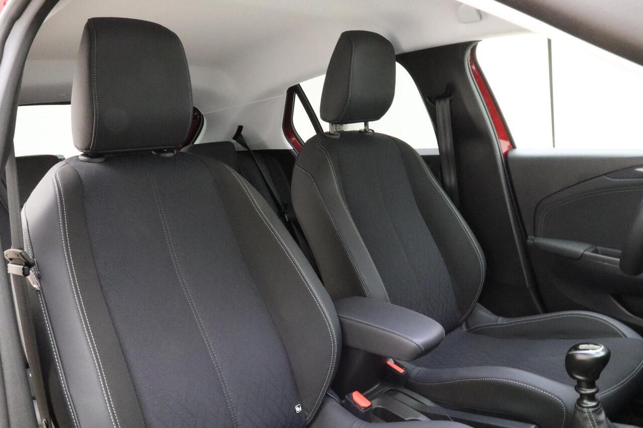 Opel CORSA 1.2 Turbo 100pk Elegance | Navigatie | Airco | Cruise control | Getint glas | Lichtmetalen velgen | Parkeersensoren