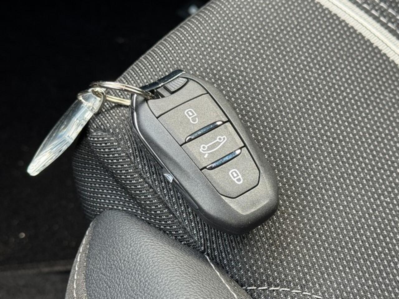 Opel CORSA 1.2 Turbo GS-Line Luxe met Groot-Navi/Camera, Climate Controle, Winterpakket