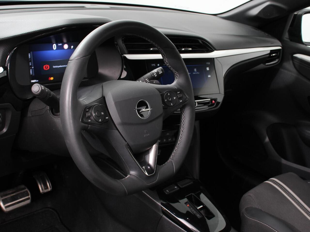 Opel CORSA 1.2 Turbo 110pk Hybrid Automaat GS | Navigatie | Cruise control | Parkeersensoren | Apple Carplay/ Android Auto | Camera | Lichtmetalen velgen | LED