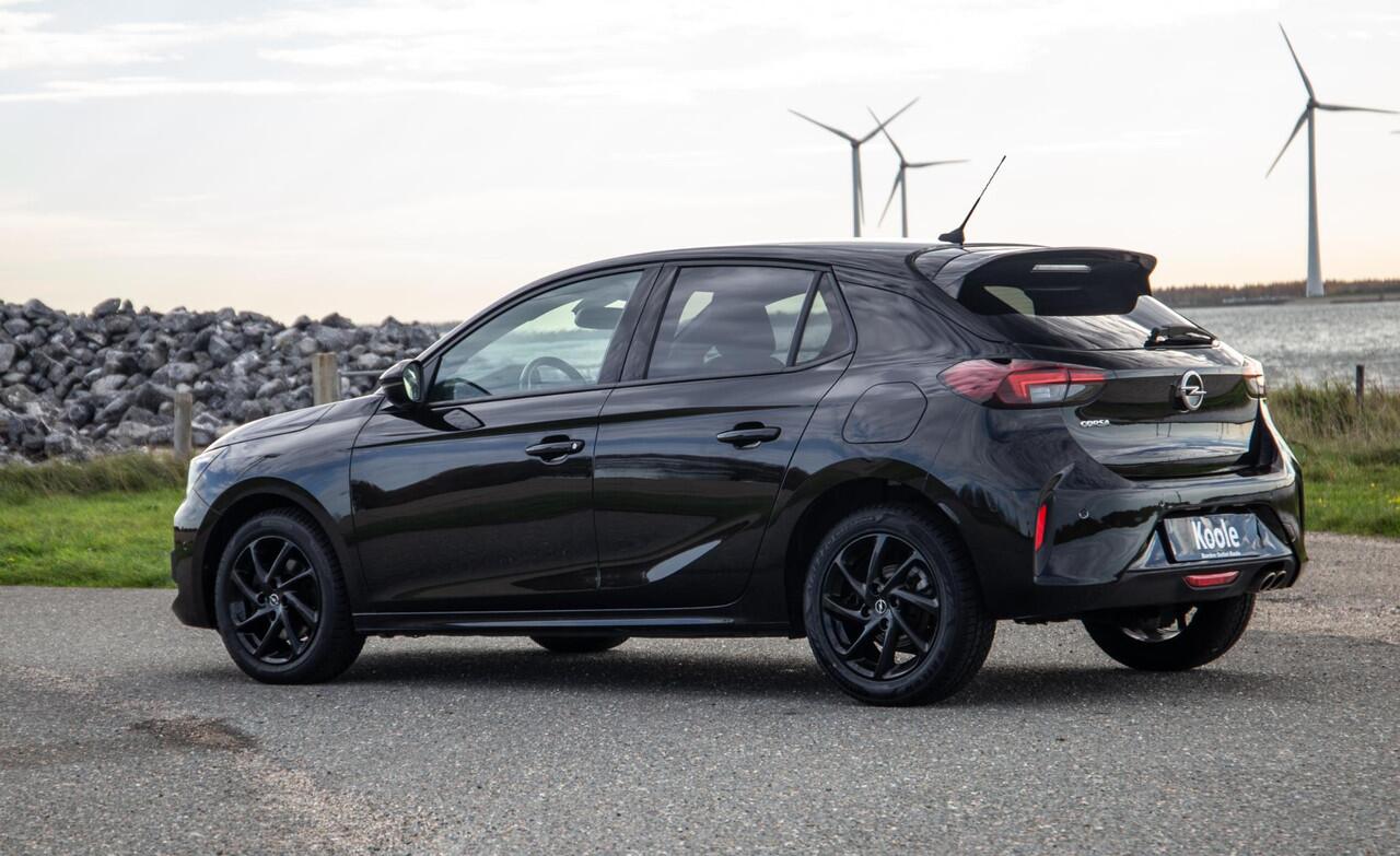 Opel CORSA 1.2 Turbo GS BLACK LINE / APPLE CARPLAY / AUTOMAAT / 360 CAMERA / STOELVERWARMING