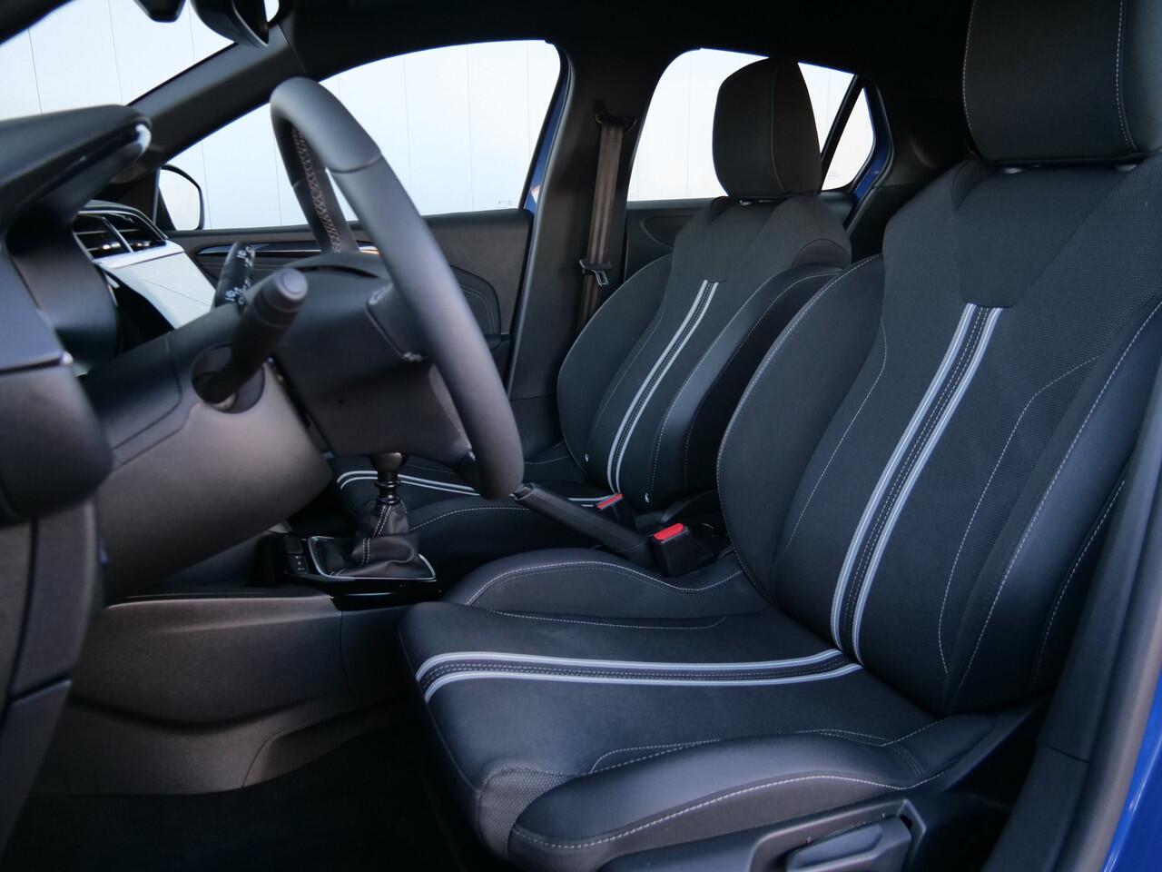 Opel CORSA 1.2 Turbo GS LED / Apple Carplay / Camera / Cruise Control