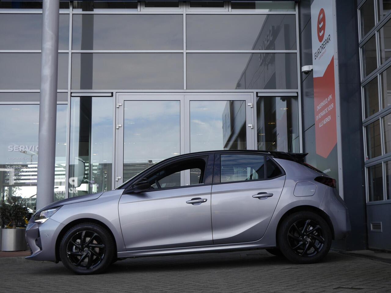 Opel CORSA 1.2 Turbo GS | Automaat | Achteruitrijcamera | Parkeersensoren voor en achter | Climate control | Cruise control | Lichtmetalen velgen | Regensensor | Apple carplay en android auto