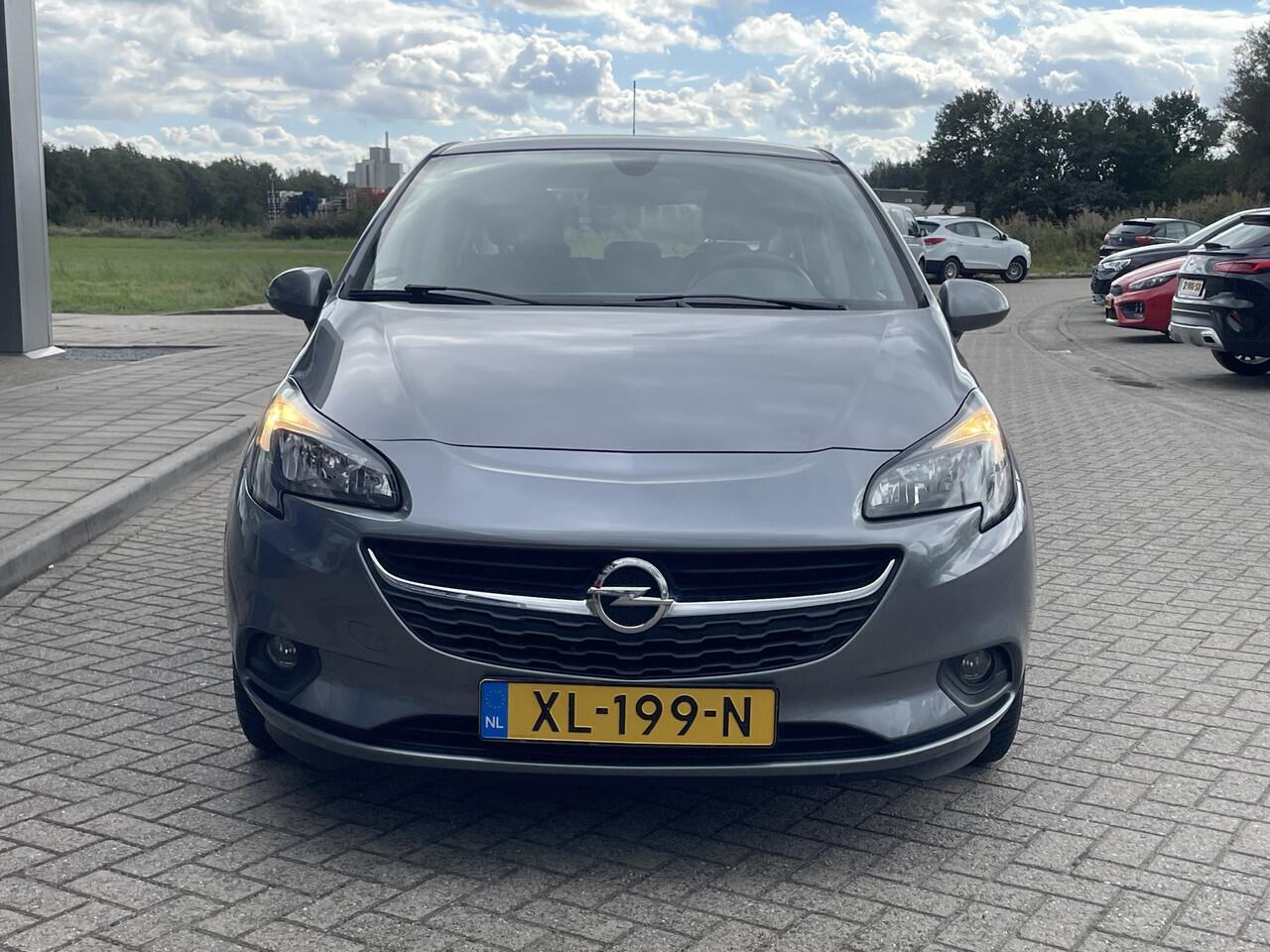 Opel CORSA 1.4 Favourite | PDC | Navi | Cruise |