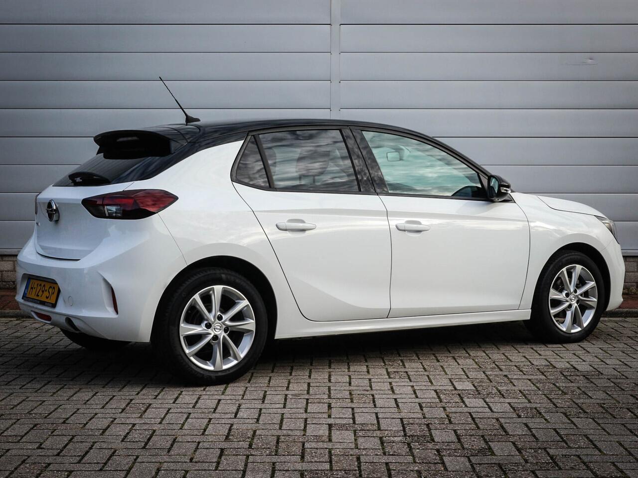 Opel CORSA 1.2 Black Edition | Clima | Cruise | Navi | Pdc | Camera | Black edition | Stoelverwarming |