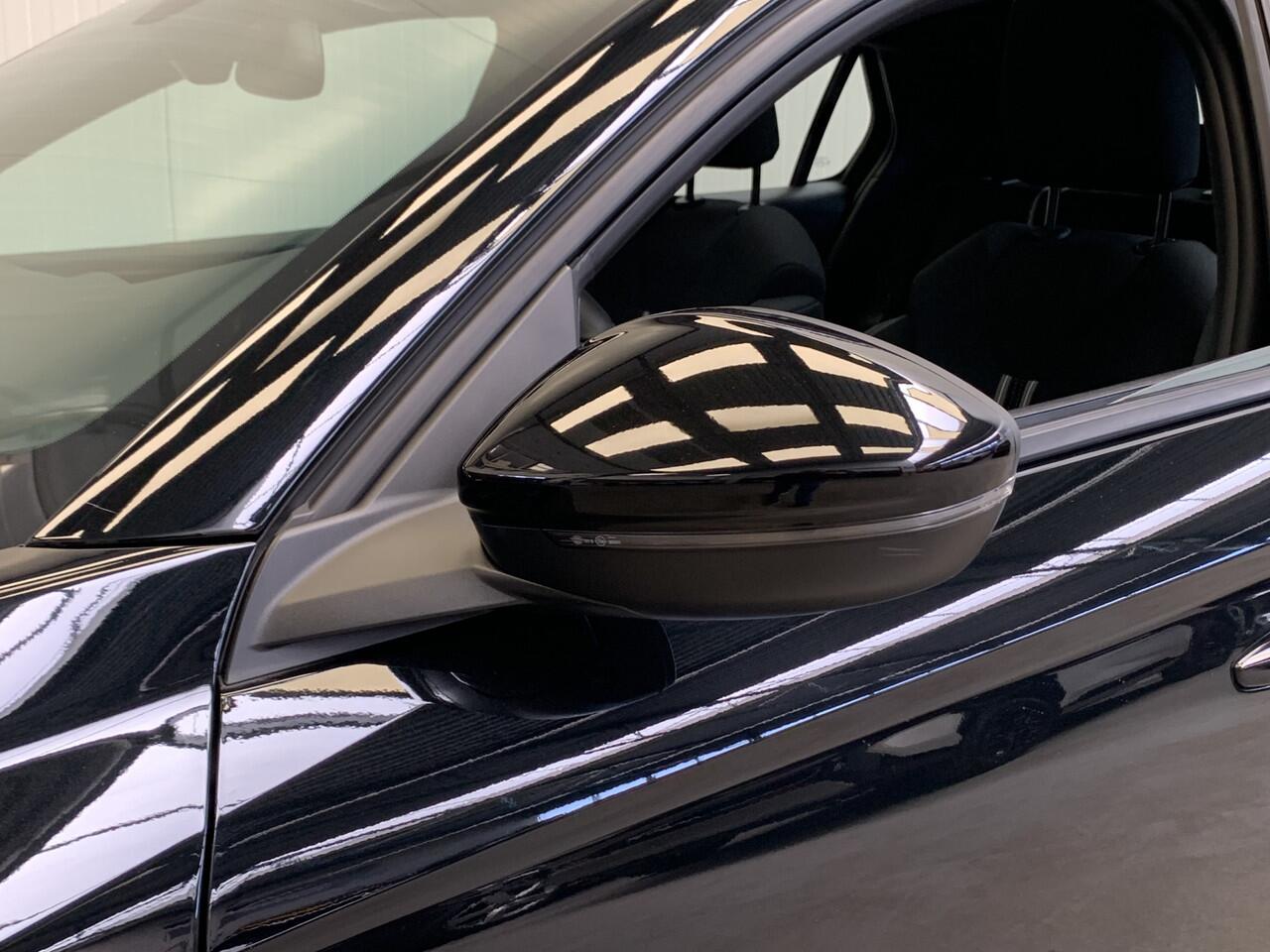 Opel CORSA 1.2 Turbo GS Sport 100PK PANODAK-CAMERA-ECC-PDC-LMV-SPORT INT-CRUISE CONTROL