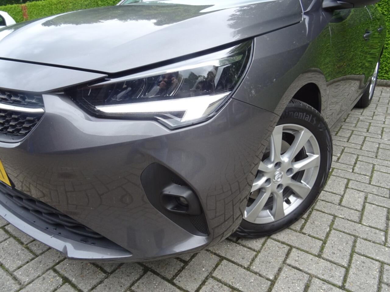 Opel CORSA 1.2 ELEGANCE AIRCO BLUETOOTH NAVI STOEL EN STUUR VERW