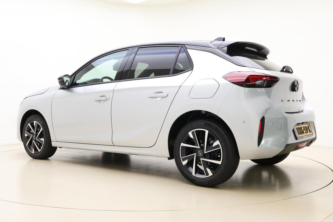 Opel CORSA 1.2 Turbo 100pk GS | Navigatie | Climate control | Stoel & stuurverwarming | Camera | Lichtmetalen velgen | Extra getint glas | Zwart dak