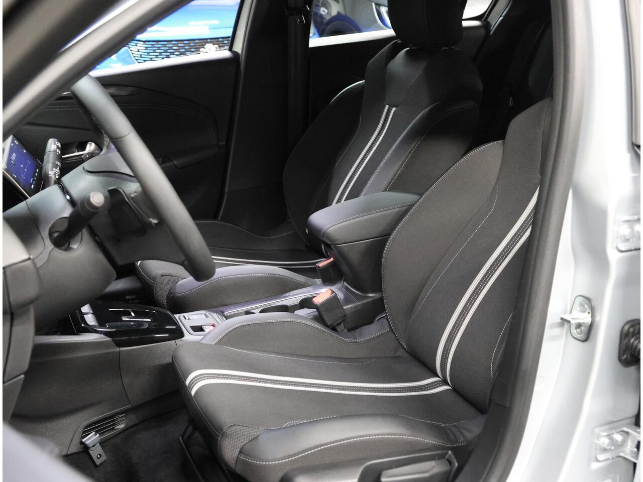 Opel CORSA 1.2 136PK Turbo Hybrid GS | 1ste eigenaar | AppleCarPlay/AndroidAuto | Armsteun | Airco | Camera | Cruise Control | 10"scherm | 16''LMV | Two-Tone | LED | Virt.Cockpit | Parkeersensoren Rondom |