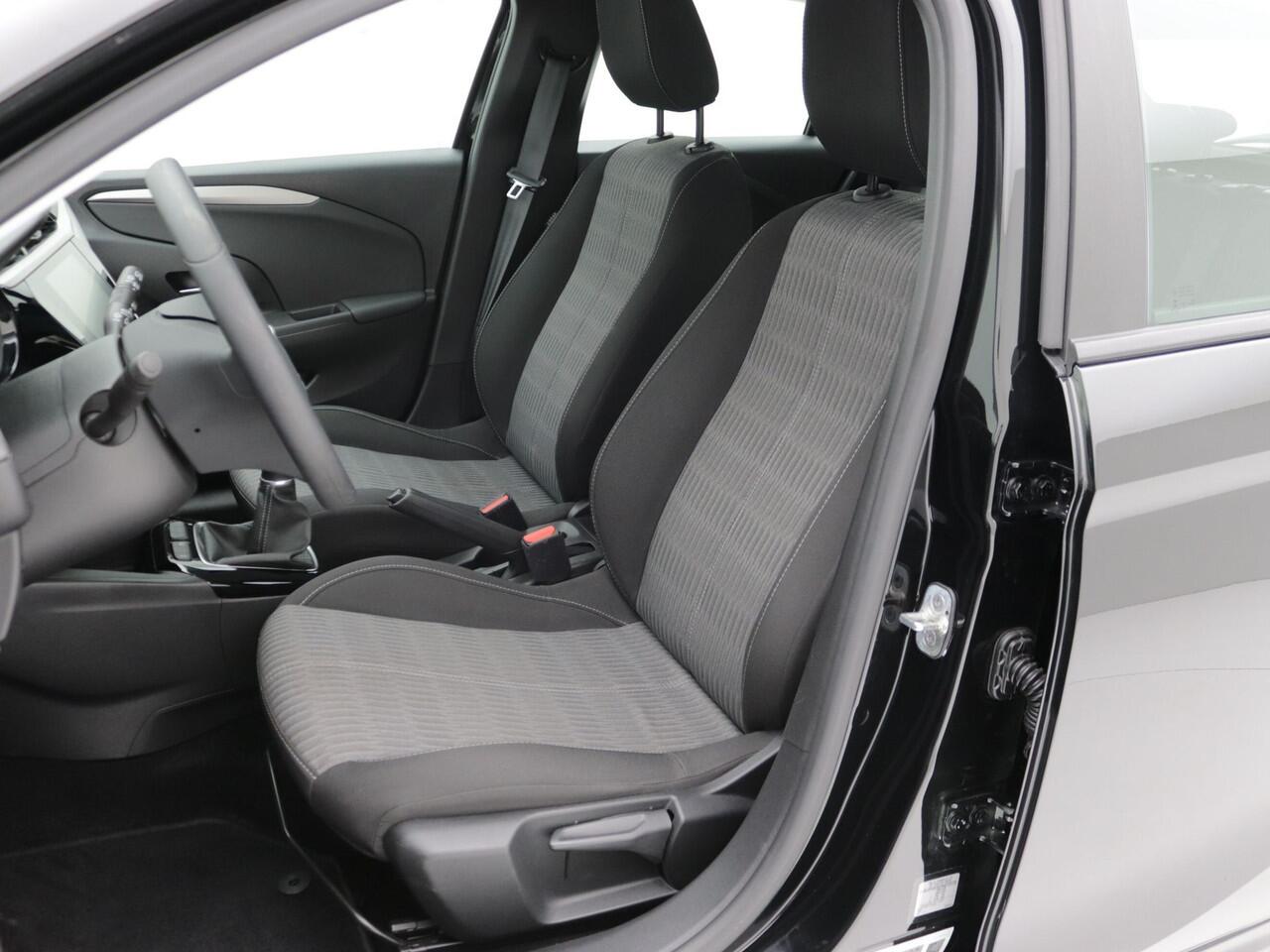 Opel CORSA 1.2 Edition Navi / Cruise / Carplay / Origineel NL