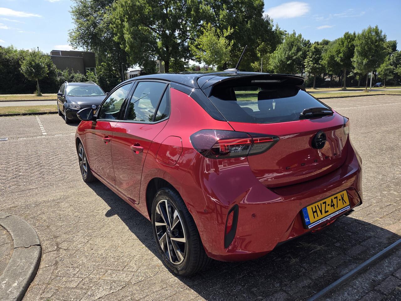 Opel CORSA 1.2 Turbo GS stoelverwarming